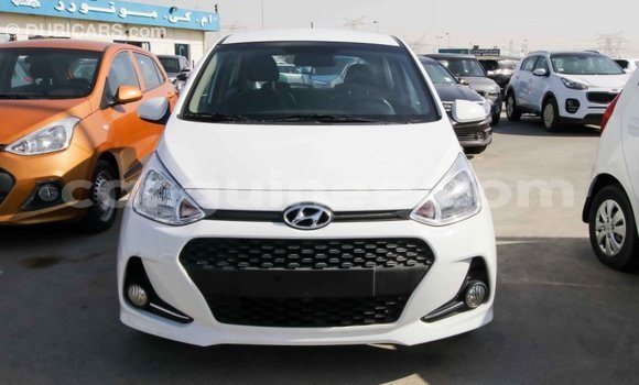 Buy Import Hyundai i10 White Car in Import - Dubai in Conakry Buy Import Hyundai i10 White Car in Import - Dubai in Conakry